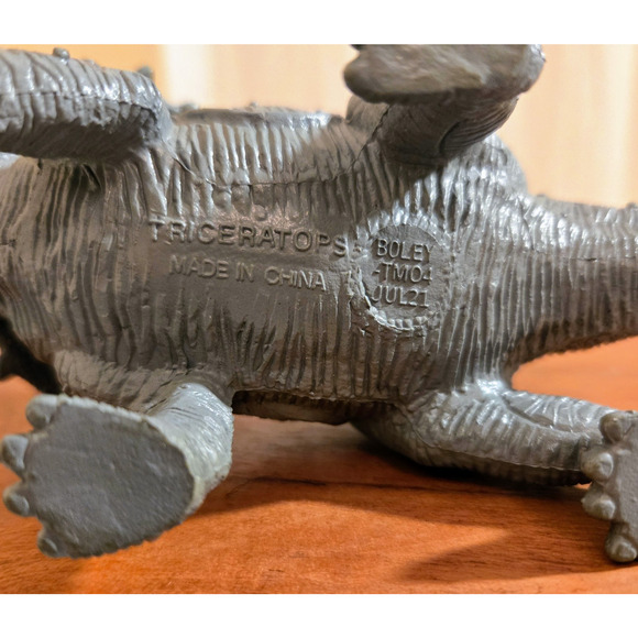 Vintage lot of dinosaurs plastic with Boley TM04 collectible Triceratops - Picture 13 of 16